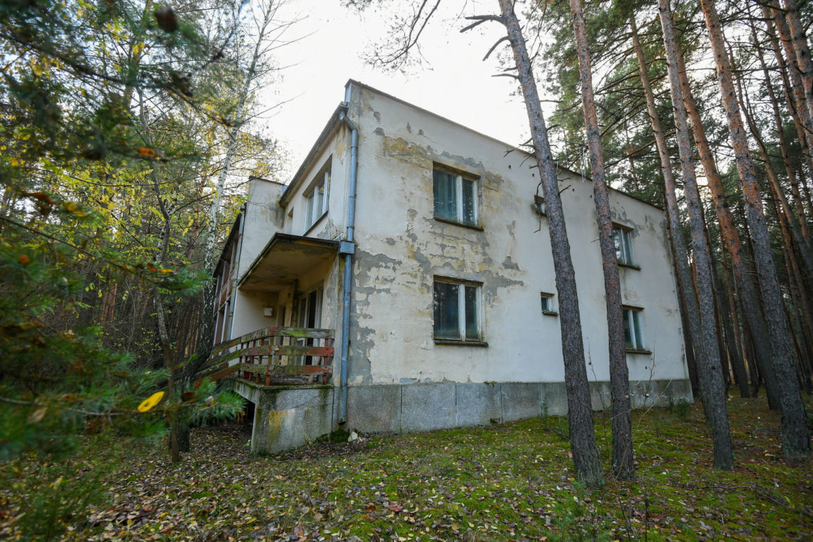 Dzierżawiony przez Ambasadę Rosji od Lasów Państwowych ośrodek nad Zegrzem
