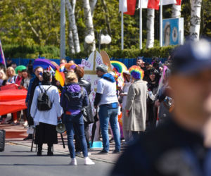 Happening pt. Na drugi koniec tęczy z Ojcem Tadeuszem. Chryja 2