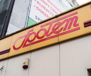 Koniec kultowej marki? Sklepy Społem znikają z polskich miast