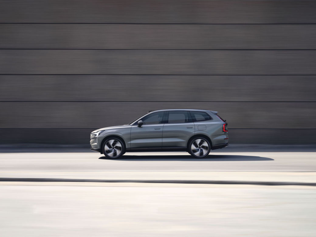 Nowe Volvo EX90