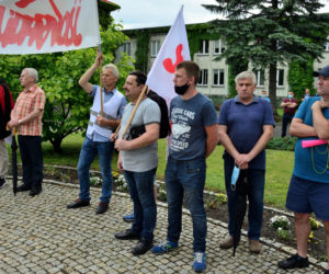 Związkowa Solidarność w MAN BUS nadal protestuje! Dziś przed zakładem było głośno
