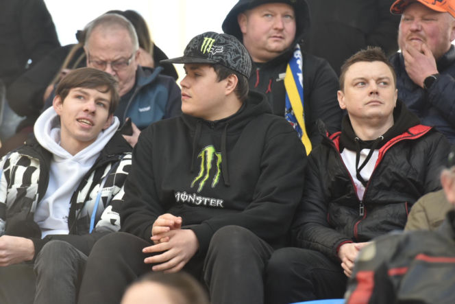 PRES Grupa Deweloperska Toruń - Stelmet Falubaz Zielona Góra, zdjęcia kibiców i zawodników ze sparingu na Motoarenie