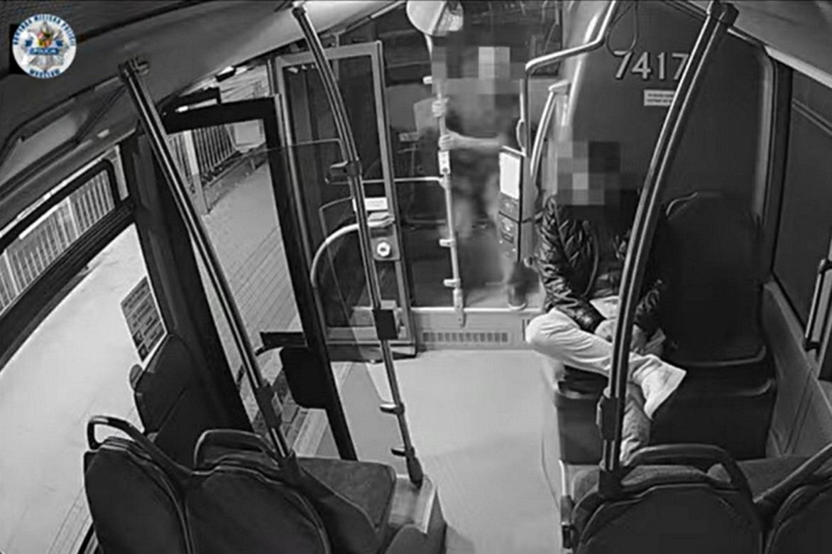 Wrocław. Kierowca autobusu wyciągnięty siłą z pojazdu. 25-letni Ukrainiec próbował go pobić