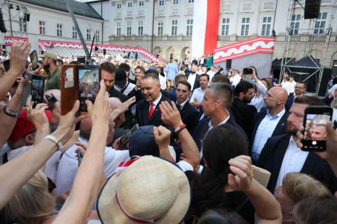 Pierwsza rocznica zaprzysiężenia Karola Nawrockiego na prezydenta