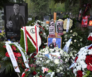 Tak wygląda grób Jacka Magiery po pogrzebie