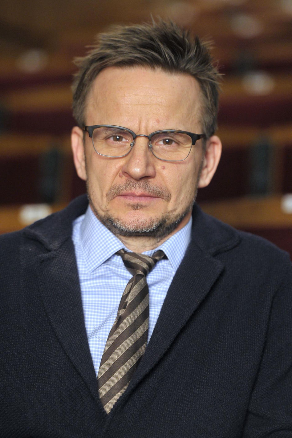 Bartłomiej Topa kiedyś i dziś. Tak przez lata zmieniał się gwiazdor hitowego serialu "1670"
