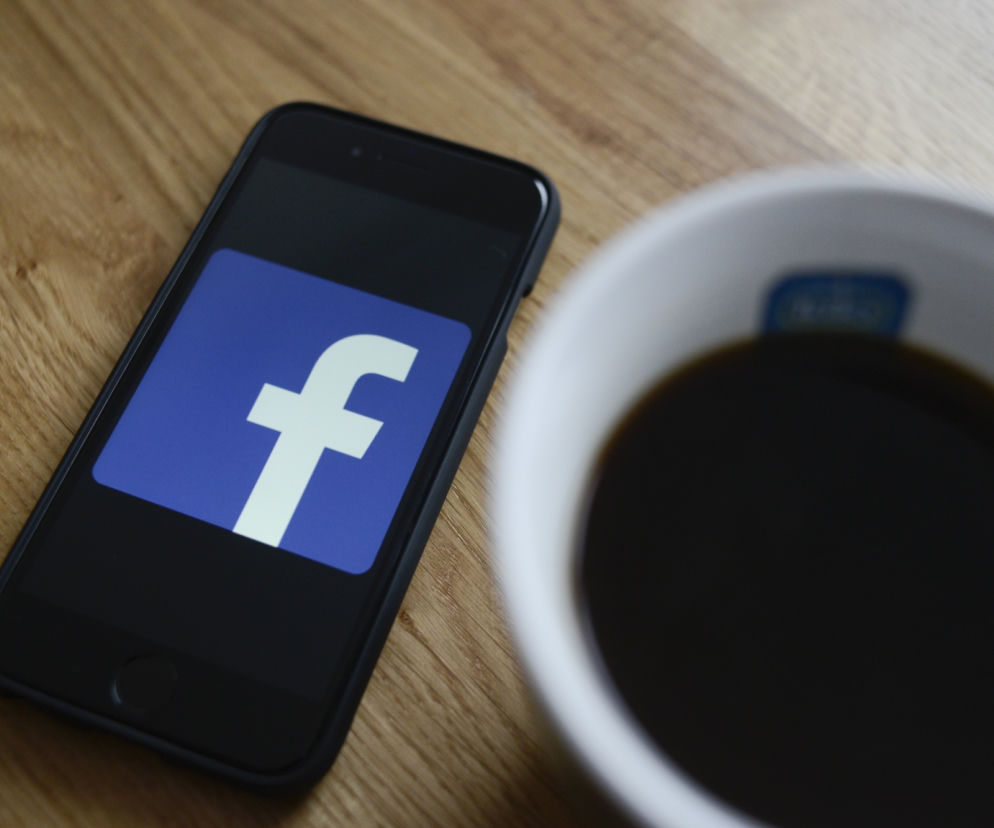Facebook: twoje dane NIE ZNIKNĄ z serwisu od razu po usunięciu konta!