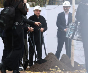 De Niro buduje w Krakowie hotel a mieszkańcy protestują