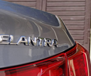 Hyundai Elantra 1.6 MPI w wersji Style