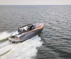 Lexus Sport Yacht