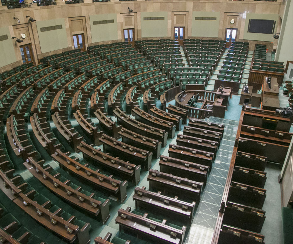 Lenie już panoszą się w Sejmie