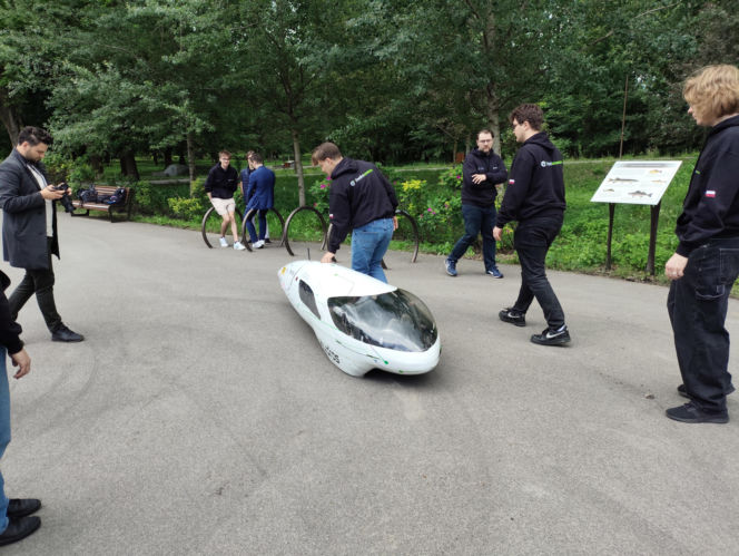 Hydros i Hydra gotowe do kolejnego Shell Eco-marathon. Jak zmieniły się bolidy?