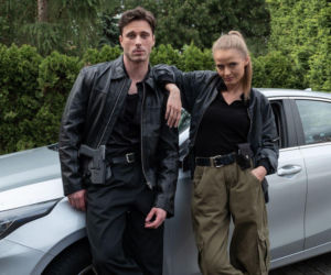 Młode gliny, odcinek 17: nastolatek dokonuje brutalnego rozboju. Jego ofiara, ciężarna kobieta, walczy o życie