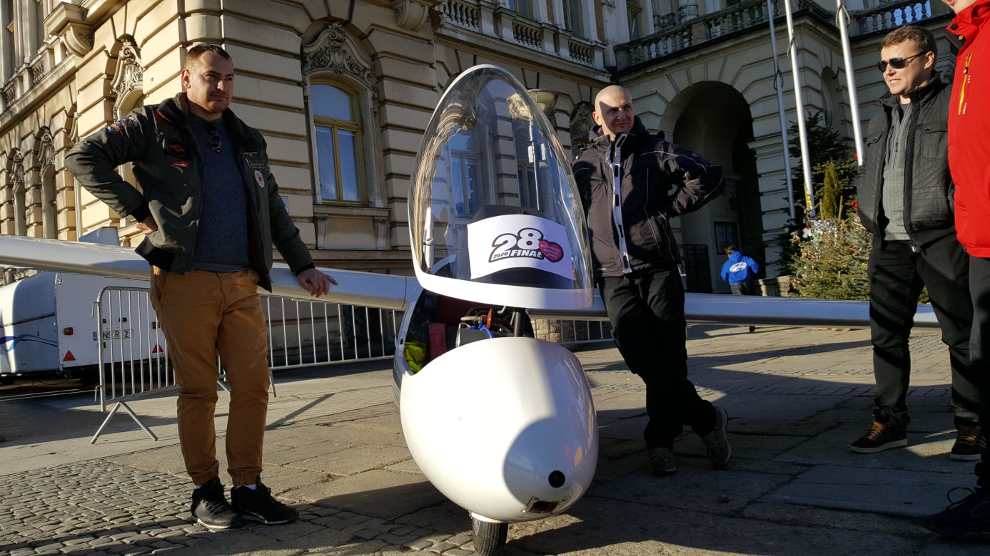 WOŚP 2020. Tak grają w Nowym Sączu! Prezydent otworzył 28. Finał 