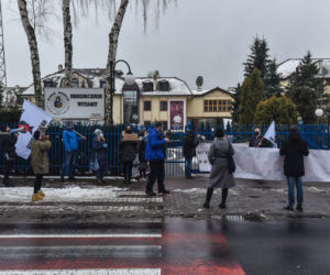 Międzymiastowy protest samochodowy pod Radiem Maryja. Strajkowali w Święto Trzech Króli