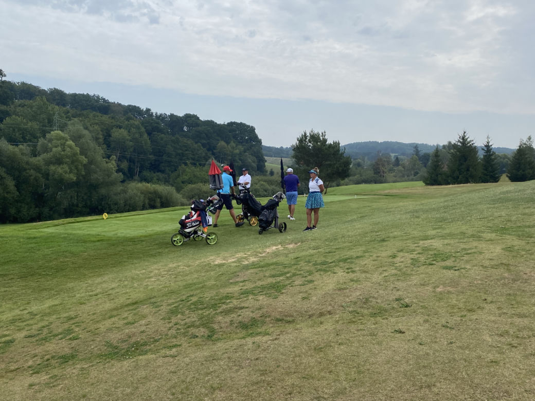 Binowo Park Golf Club