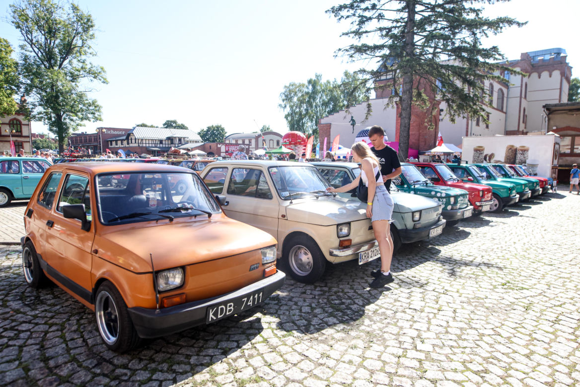 Setki Fiatów 126p i koncerty. W Tychach obchodzono wielkie święto Malucha