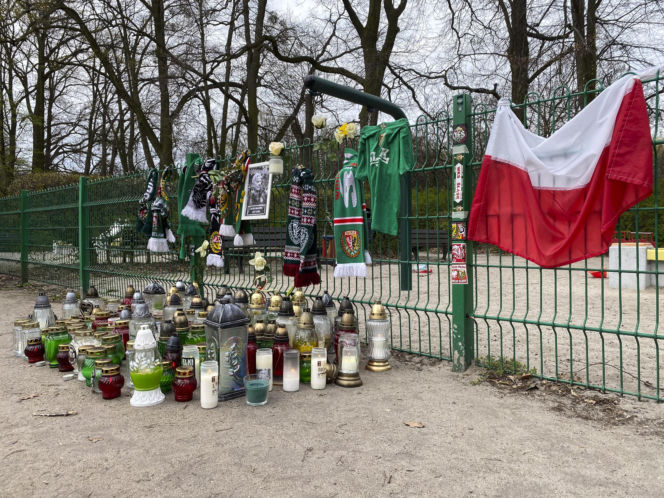 Śmierć Jacka Magiery. Znicze pod parkiem Grabiszyńskim