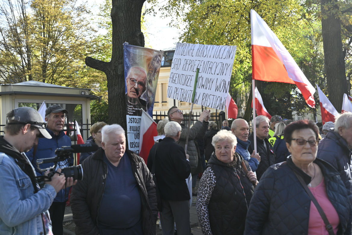 Protest pod TK. Kaczyński