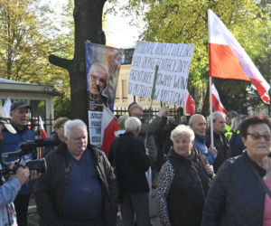 Protest pod TK. Kaczyński