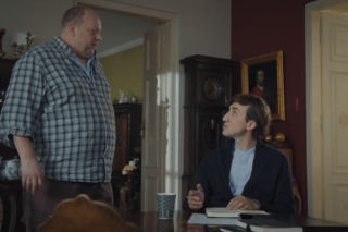 M jak miłość odc. 1894. Tadeusz (Bartłomiej Nowosielski), ksiądz Grzegorz (Paweł Janyst)