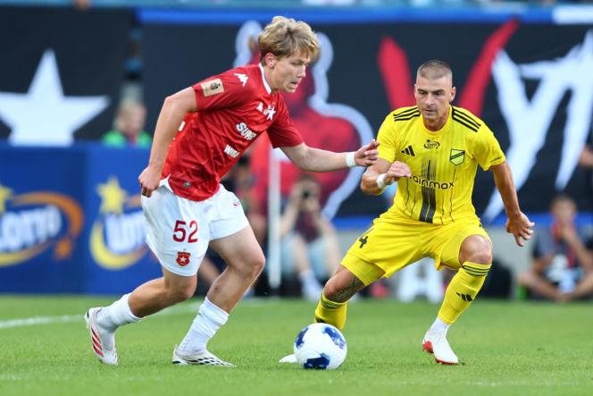 Wisła Kraków - Wieczysta Kraków: Zdjęcia kibiców i zawodników z meczu 6. kolejki PKO BP Ekstraklasy