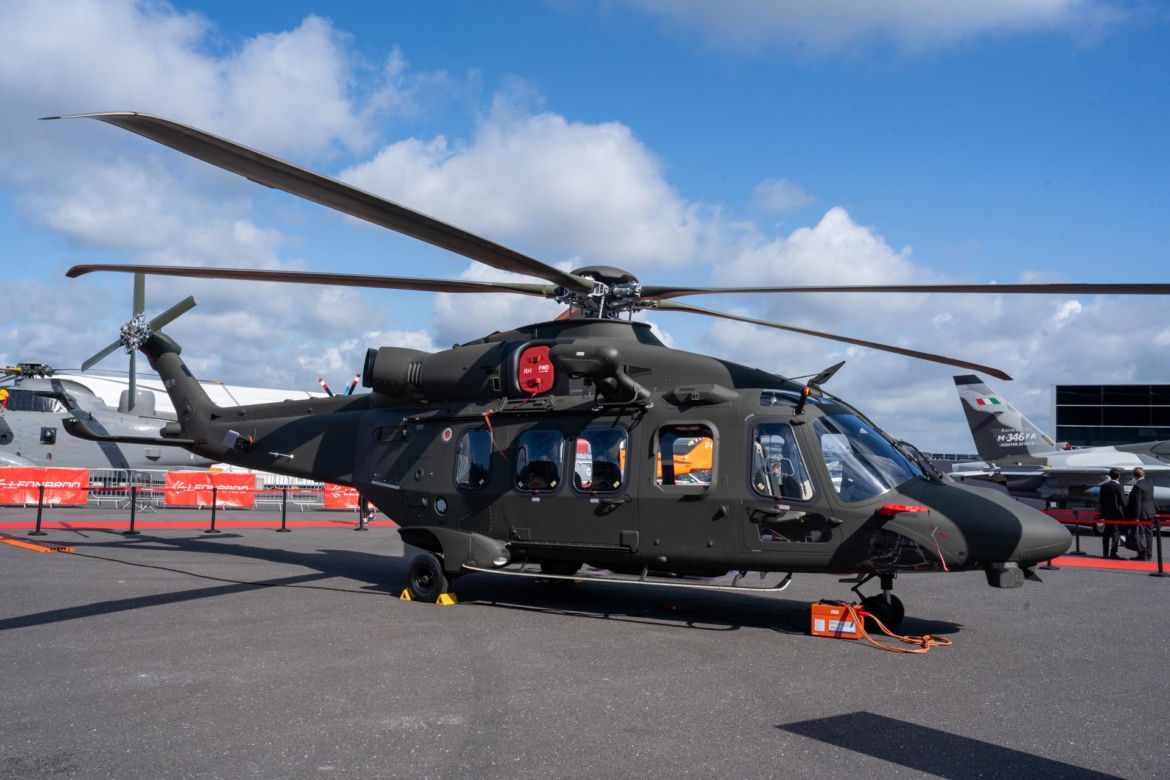 Apache, wojskowe drony i widowiskowe loty dla publiczności. Małopolski Festiwal Dronów już w październiku w Krakowie!