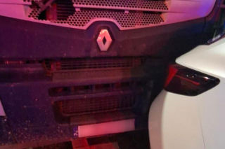 Sceny jak z filmu akcji! Ukradł ciężarówkę z burakami, pędził naćpany i uciekał przed policją