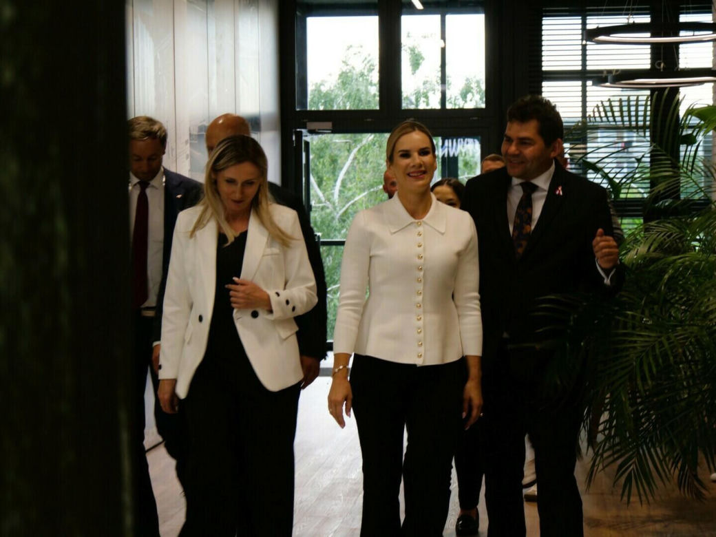 Marta Nawrocka śpiewała i gotowała z seniorami w Stalowej Woli