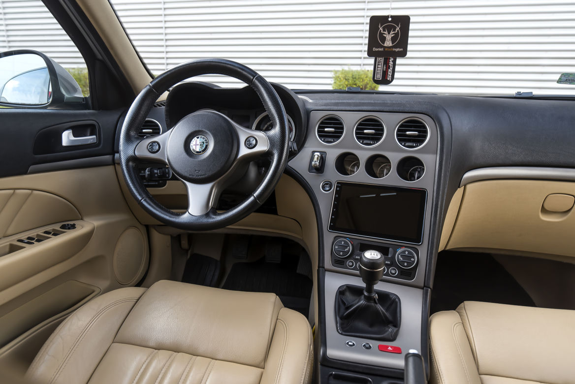 Alfa Romeo 159