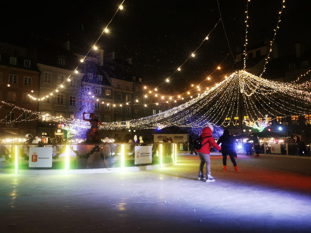Świąteczna iluminacja 2025/2026 w Warszawie