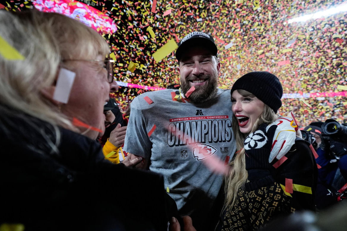 Taylor Swift bierze ślub! Zobacz zdjęcia z zaręczyn