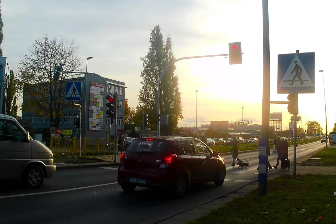 Nowa sygnalizacja świetlna na ulicy Mieszka I