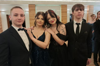 Studniówka 2026 maturzystów Zespołu Szkół Zawodowych nr 1 w Starachowicach