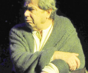 Janusz Gajos - wybitny aktor urodził się w Dąbrowie Górniczej, spędził młodość w Będzinie