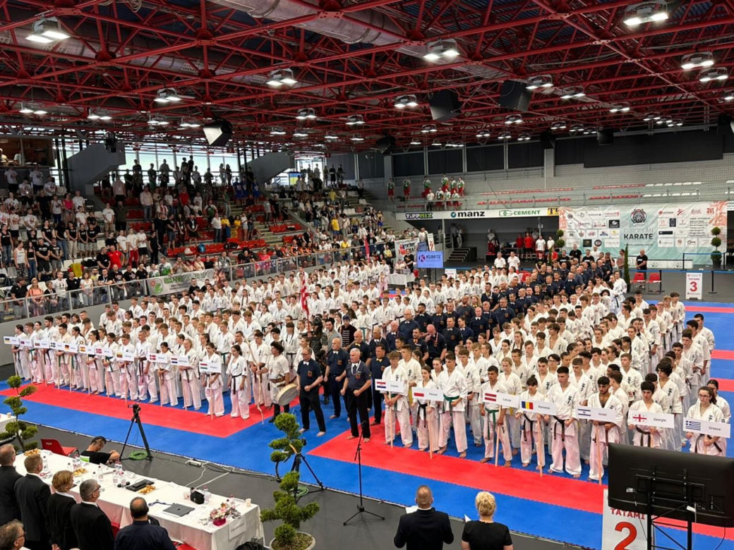 Karatecy ze Skarżyska-Kamiennej walczyli w Mistrzostwach Europy i zwiedzali Debreczyn na Węgrzech