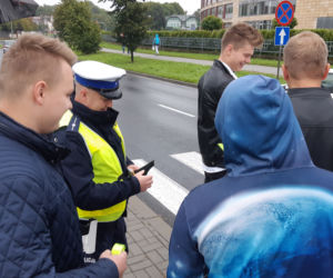 Zwolnij przed szkołą! Zmasowana akcja drogówki w regionie