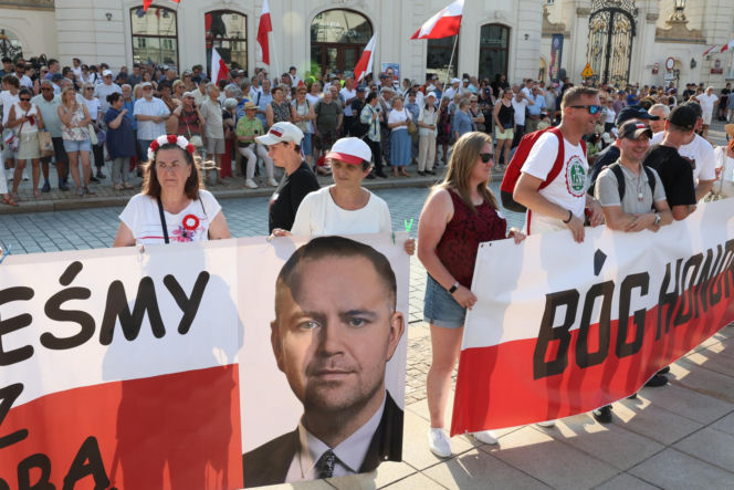 Pierwsza rocznica zaprzysiężenia Karola Nawrockiego na prezydenta