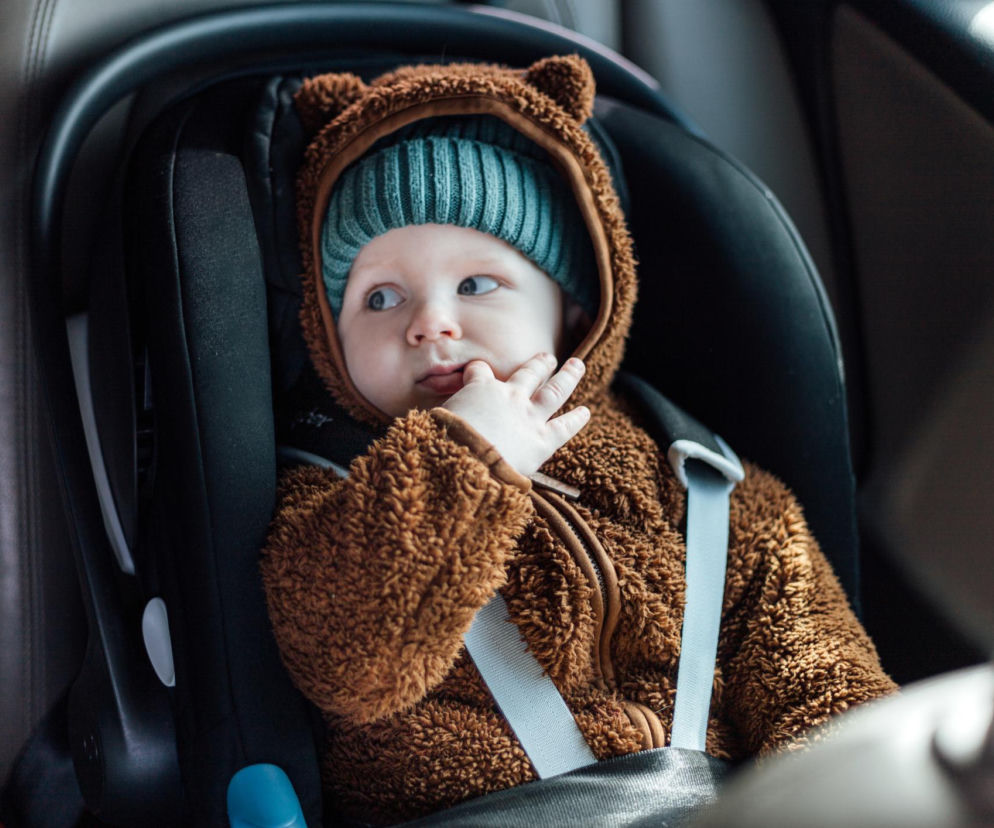 Fotelik samochodowy ma datę ważności? Te błędy mogą osłabić ochronę