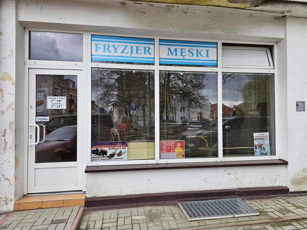 Od ponad 60 lat strzyże całe pokolenia