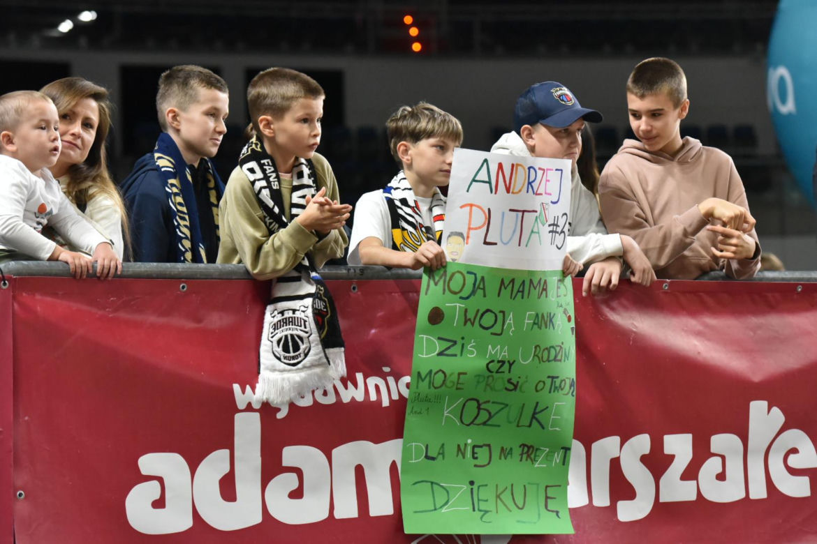 Arriva Lotto Twarde Pierniki Toruń - Legia Warszawa, zdjęcia kibiców i zawodników z meczu Orlen Basket Ligi