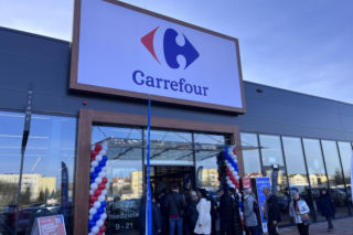 Polacy płacą ukryte koszty. Rząd Tuska umywa ręce 