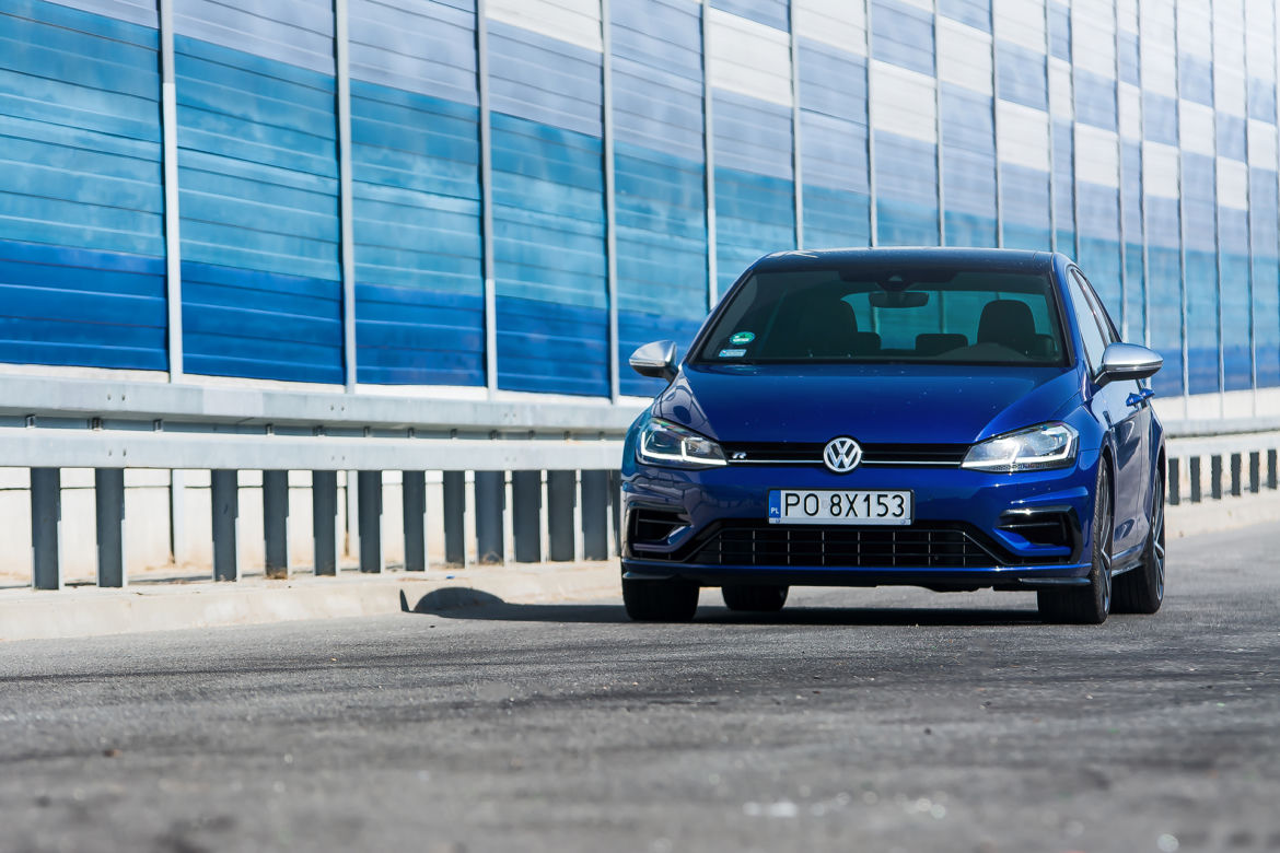Volkswagen Golf R FL 2.0 TSI 310 KM DSG7 4Motion