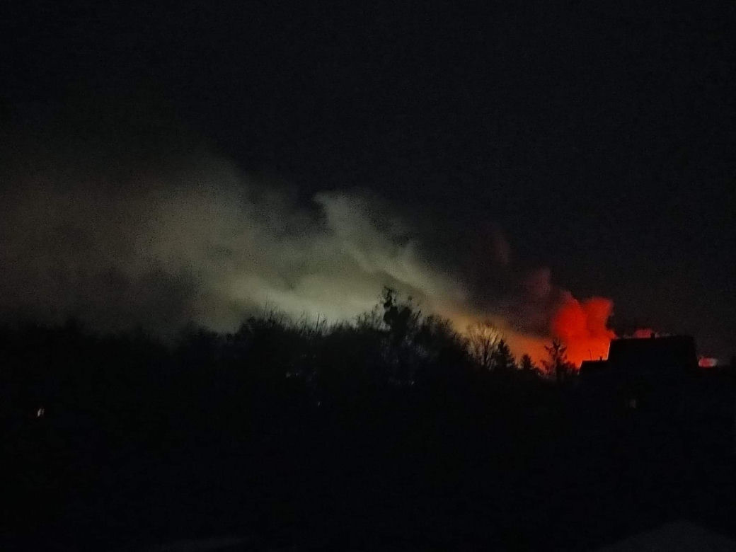 Michałowo. Pożar budynku, w którym kiedyś mieścił się urząd gminy [30.11.2020]