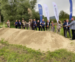 Wbili pierwszą łopatę! Oficjalnie rusza budowa obwodnicy Łącka
