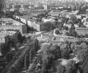 Warszawa miała lotnisko w samym centrum miasta. Dzisiaj jest tam wielki park!