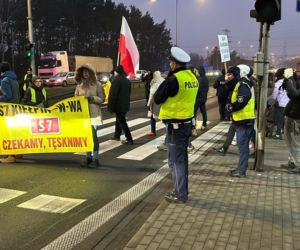 Protest pieszych w Łomiankach