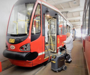 PARĄ W WIRUSA! Tramwaje Śląskie wytoczyły ZABÓJCZĄ broń przeciwko zarazie [ZDJĘCIA]