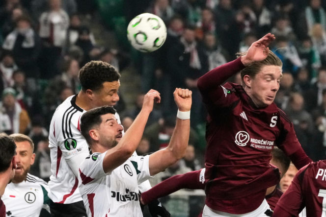 Karol Nawrocki na meczu Legia Warszawa - Sparta Praga