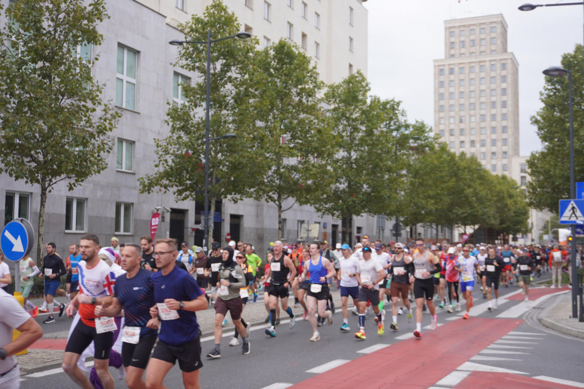 Uczestnicy Maratonu Warszawskiego 2025